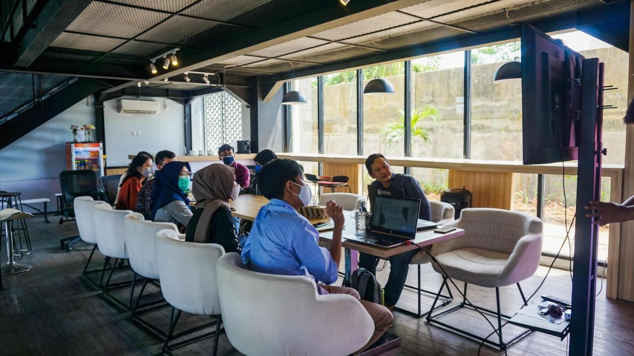 Cordova Suites Semarang Luaran gambar